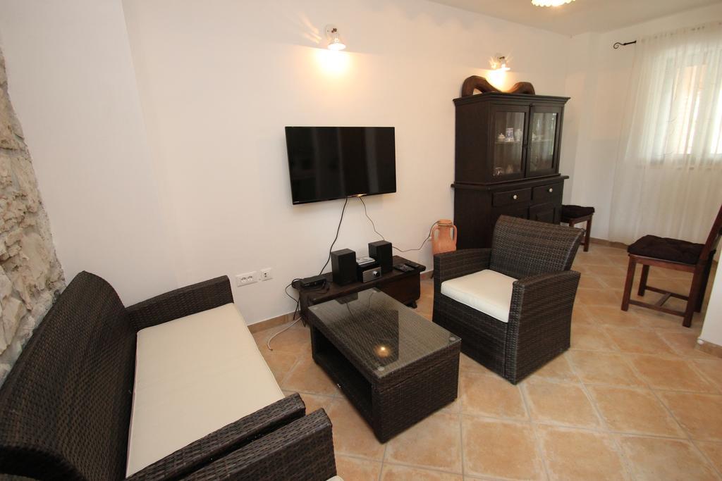 Holiday Home Vinkovic Пореч Экстерьер фото
